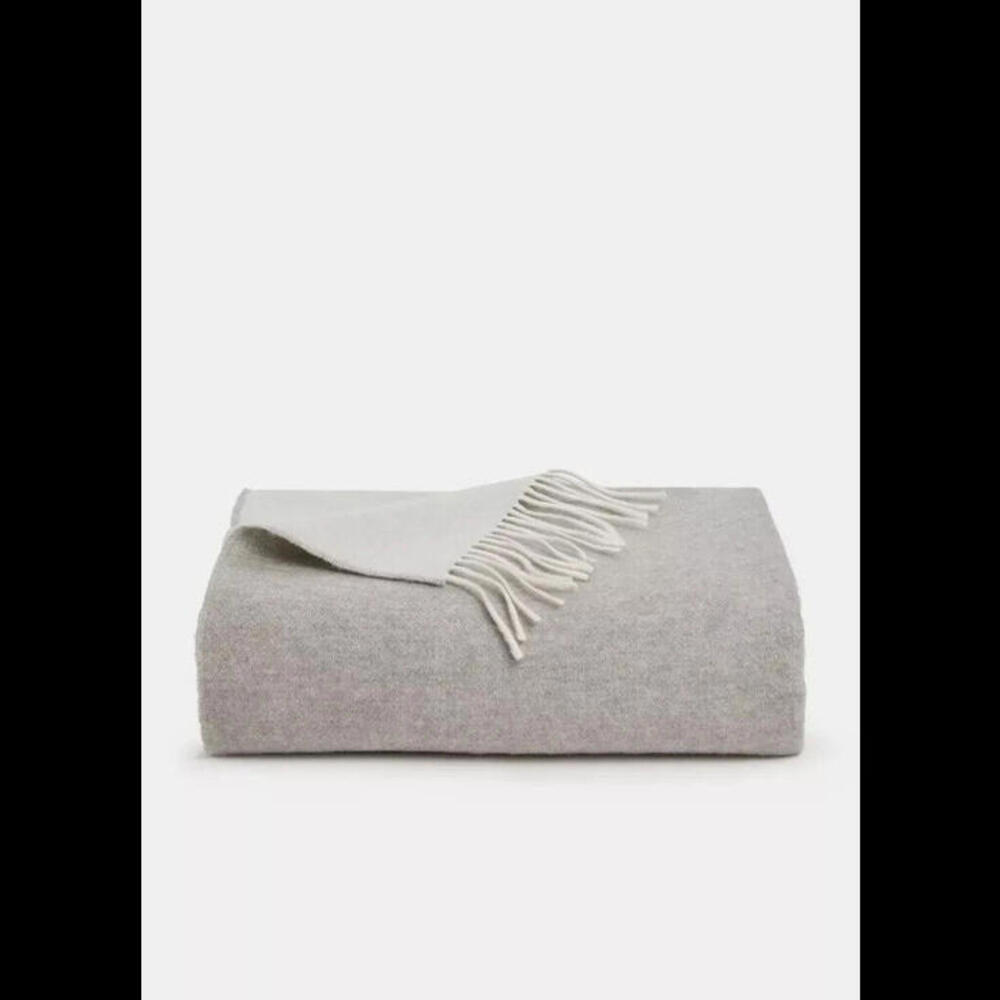 NEW Vince Fringed Wool Marl Blanket in grey/cream 68" x 58.25" #SC58